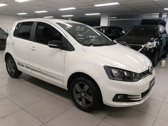 VOLKSWAGEN FOX 1.6 MSI TOTAL FLEX CONNECT 4P MANUAL VOLKSWAGEN FOX 1.6 MSI TOTAL FLEX CONNECT 4P MANUAL